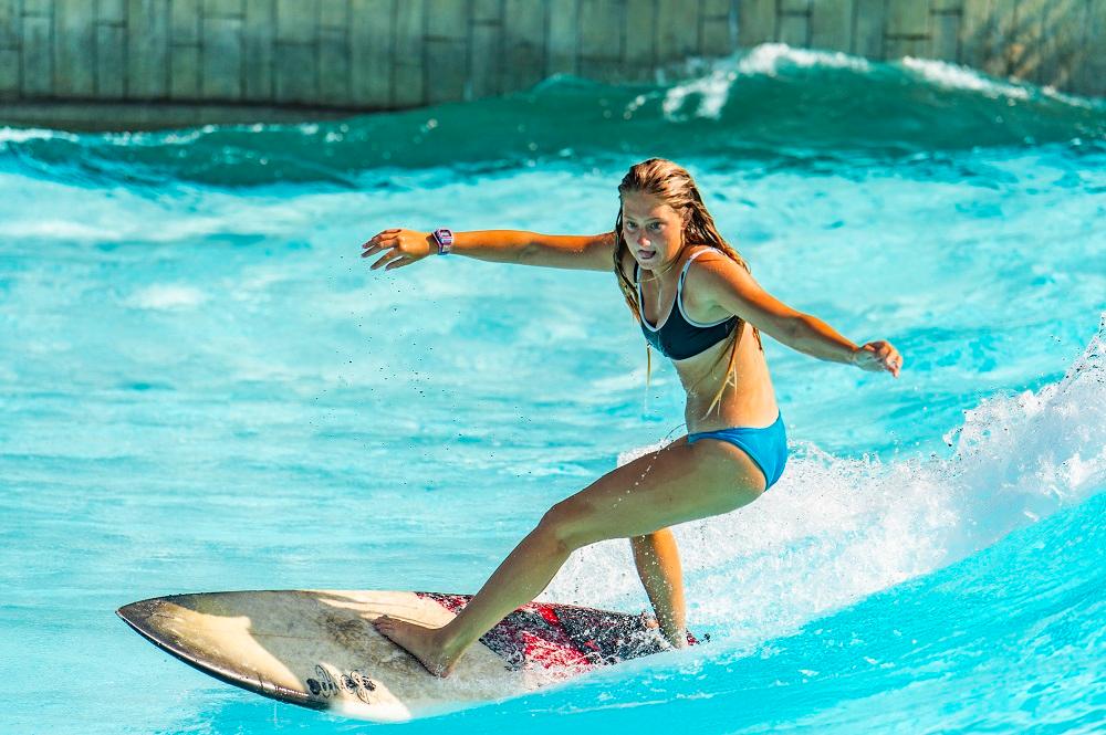 Surf pool